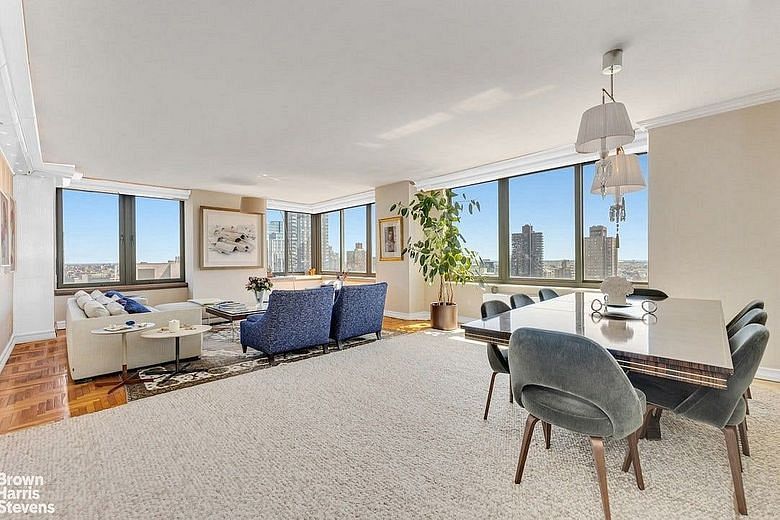 300 East 85th Street #2705