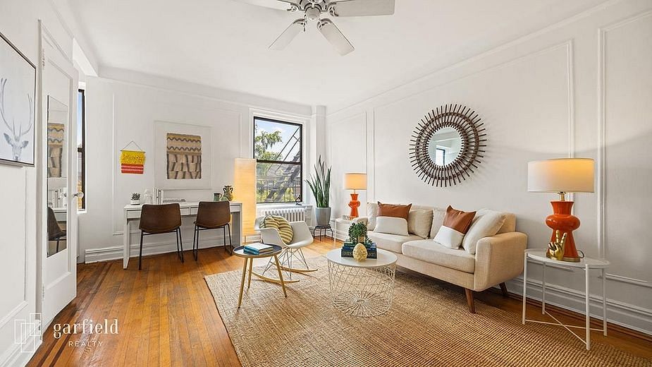 300 Eighth Avenue #5B