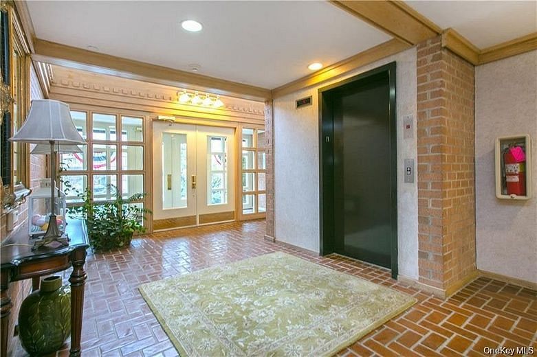 300 Livingston Avenue #2A