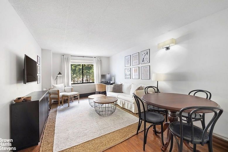 300 Rector Place #2H