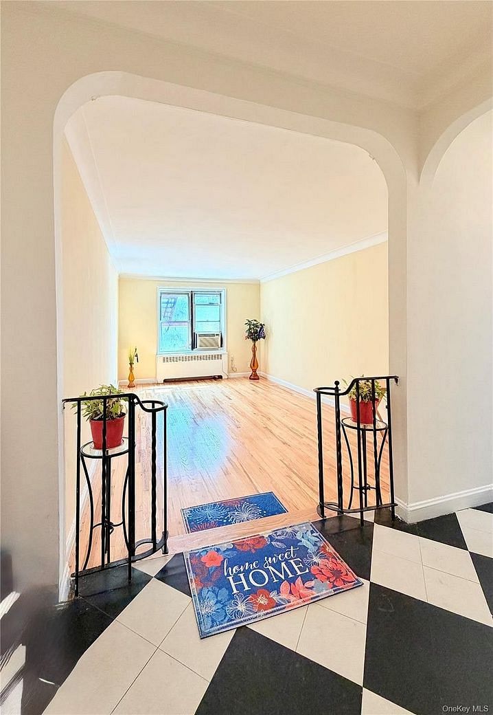 300 W 53rd Street #4K