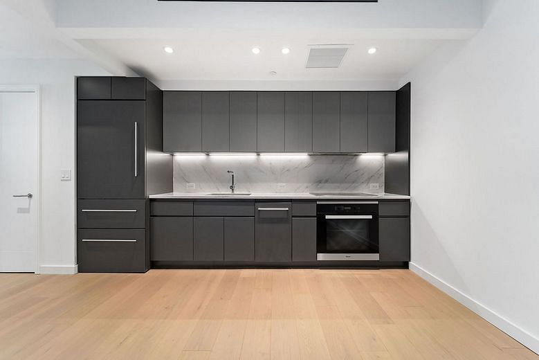 300 West 30th Street #3F