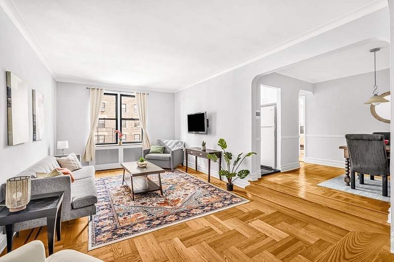 300 West 72nd Street #6D
