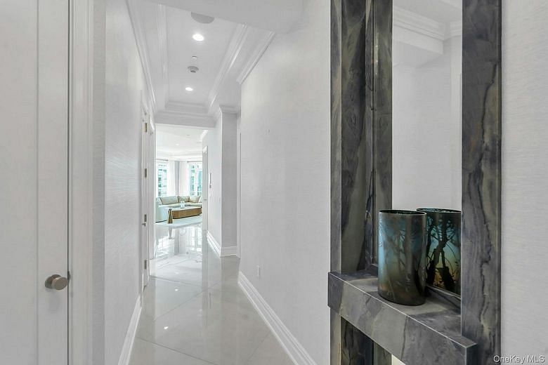 3000 Royal Court #3306 PH