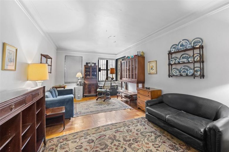 3000 Valentine Avenue #1D