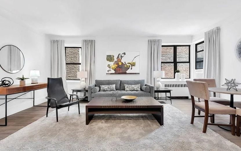 3000 Valentine Avenue #2E