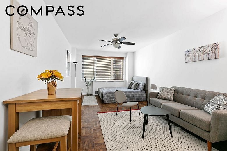301 East 22nd Street #10B