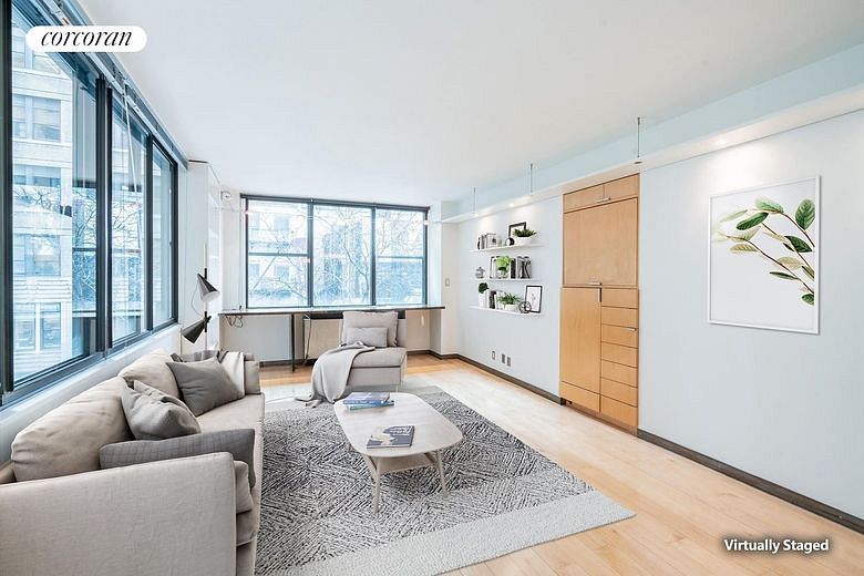 301 East 45th Street #3B