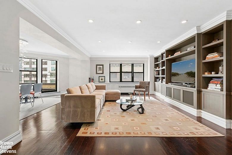 301 East 48th Street #15/16C