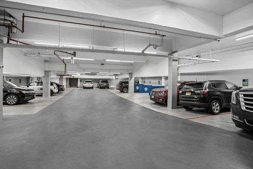 301 East 69th Street #PSPOT15