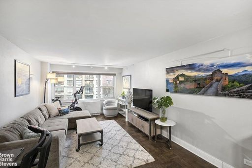 Image 1 of 11 for 301 East 75th Street #5E in Manhattan, New York, NY, 10021