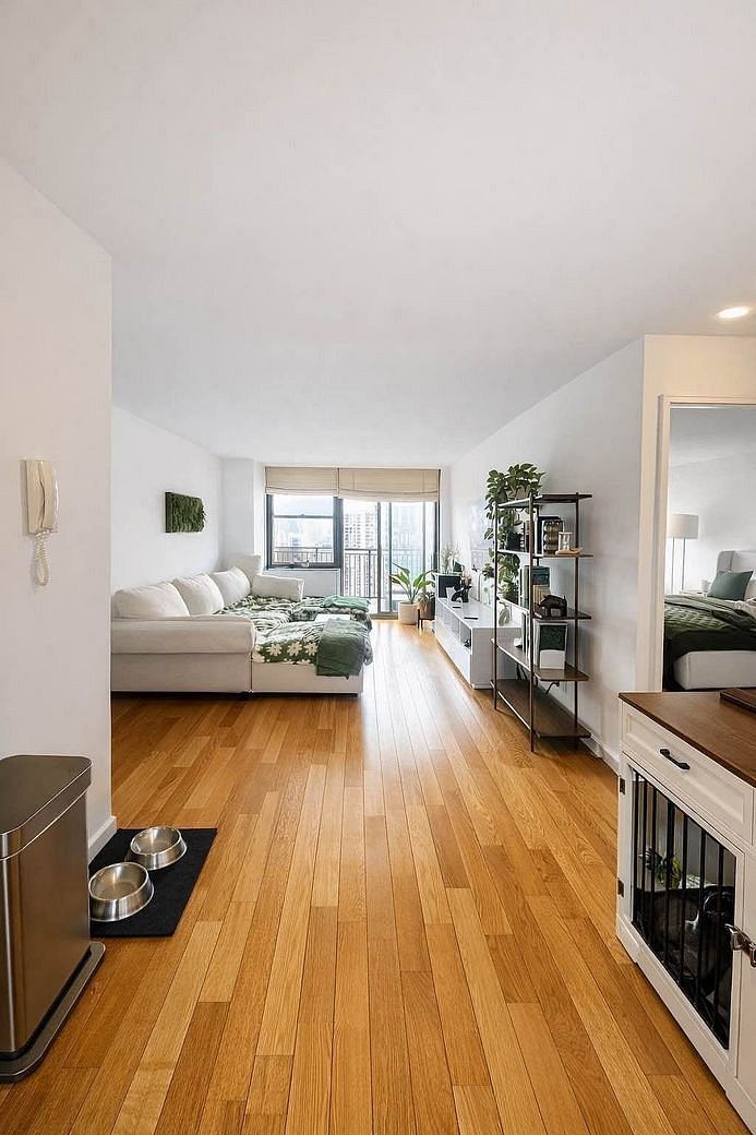 301 East 79th Street #30P