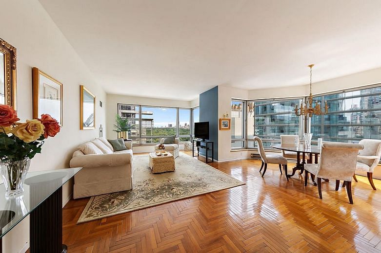 301 West 57th Street #10C