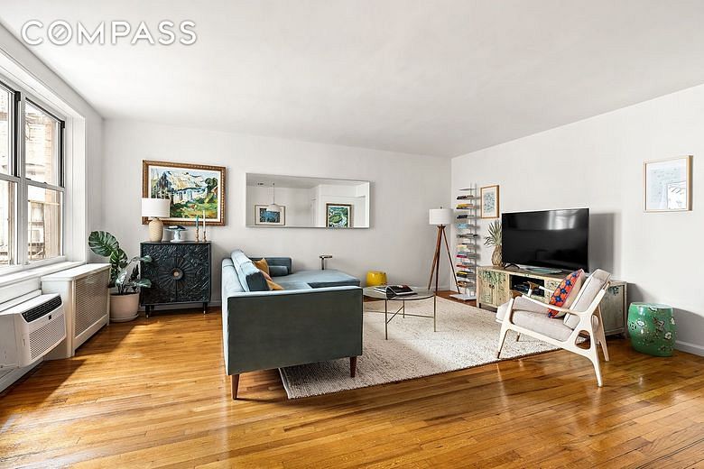 302 East 88th Street #4C