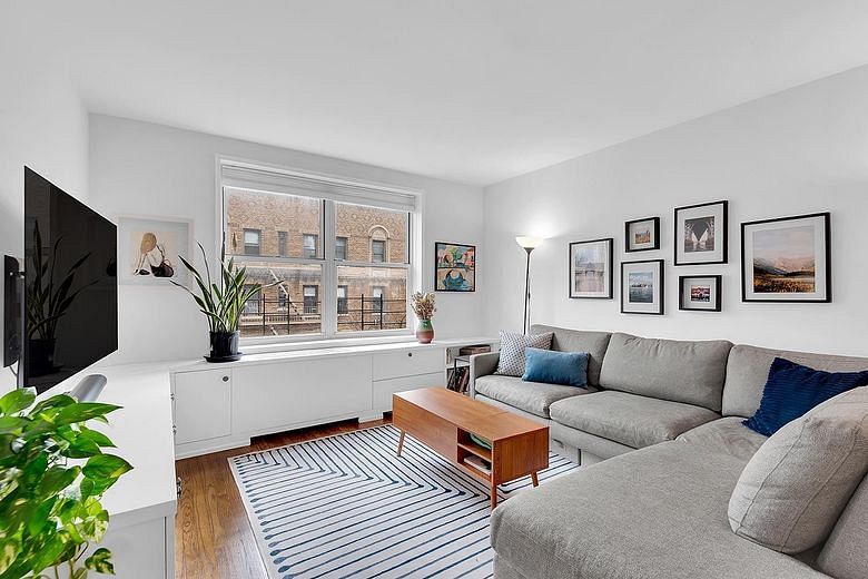 302 East 88th Street #6F