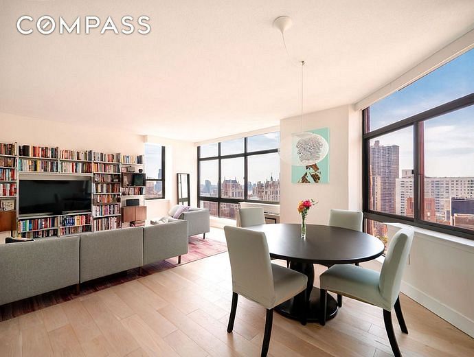 303 East 43rd Street #27A