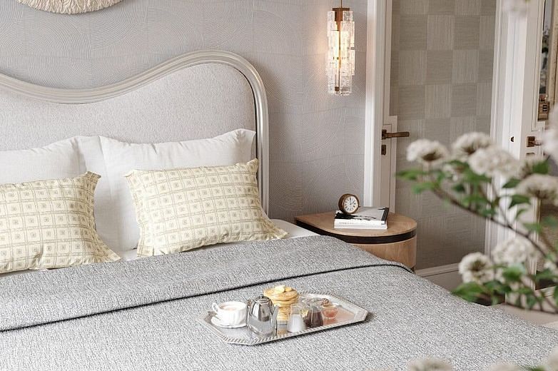 303 Park Avenue #2202