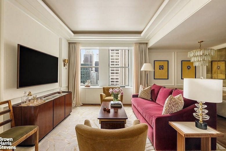 303 Park Avenue #2317