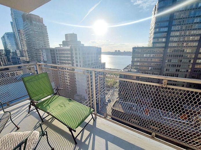 303 West 66th Street #20EW