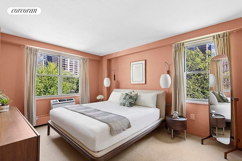 303 West 66th Street #5HE