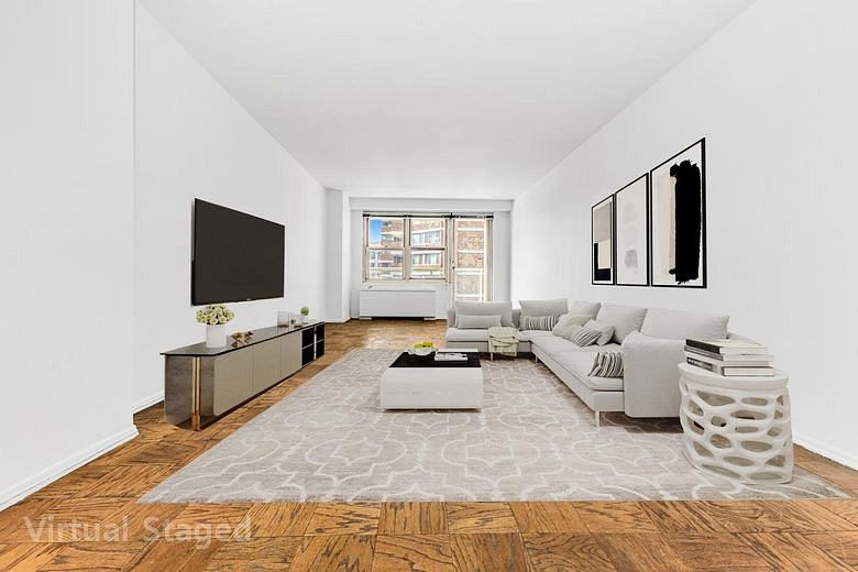 305 East 24th Street #14T