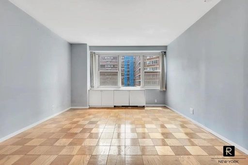 Image 1 of 6 for 305 East 24th Street #5S in Manhattan, New York, NY, 10010