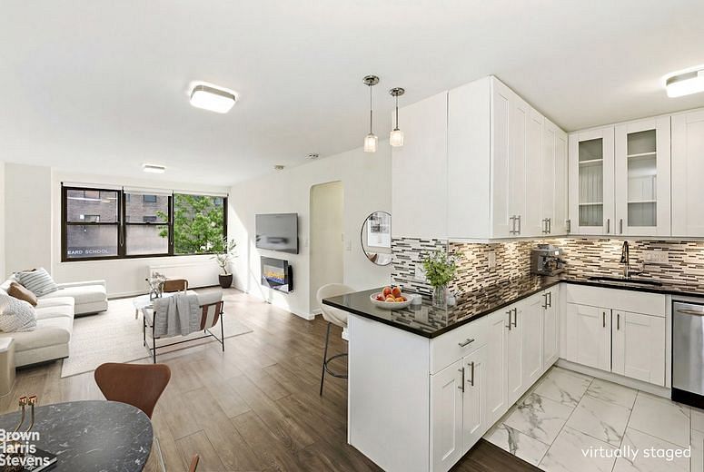 305 East 40th Street #3E