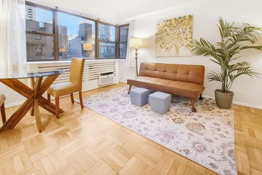 Image 1 of 10 for 305 East 72nd Street #5AS in Manhattan, New York, NY, 10021