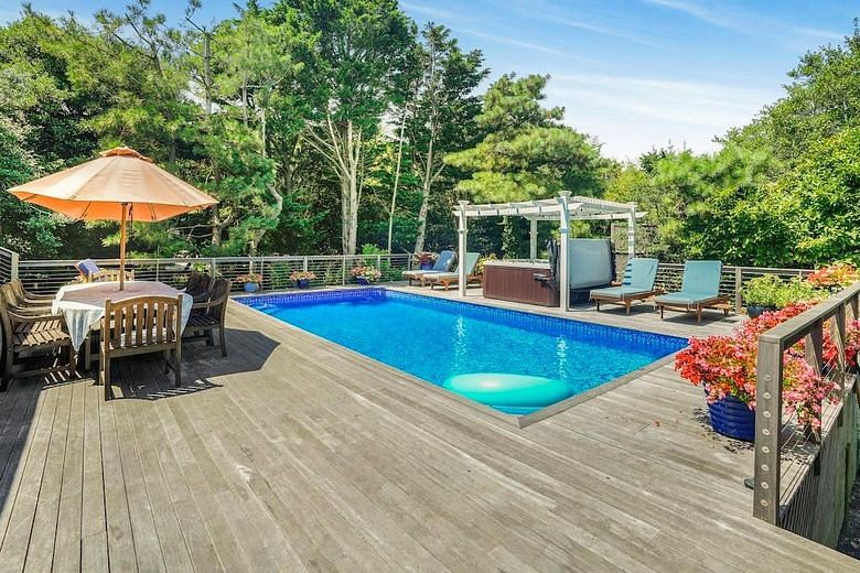 305 Fire Island Boulevard