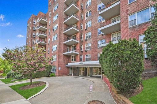Image 1 of 15 for 3050 Fairfield Avenue #6G in Bronx, BRONX, NY, 10463