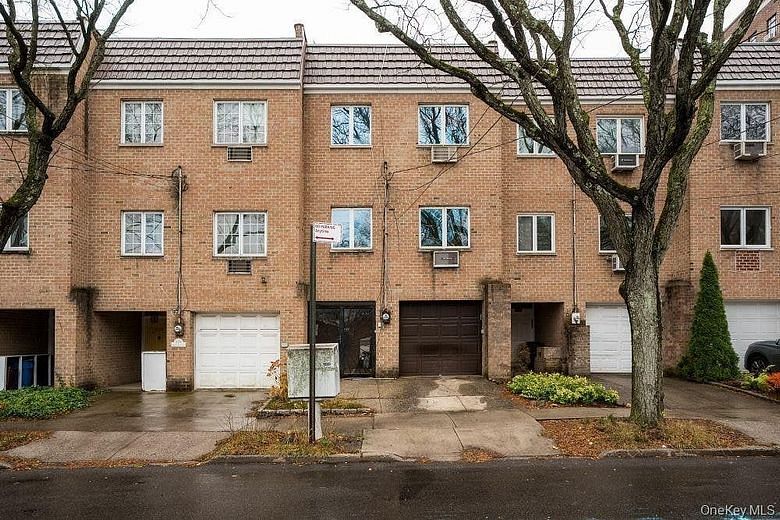 3056 Independence Avenue