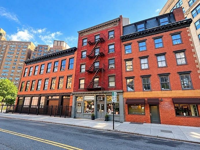 306 West 13th Street #1A