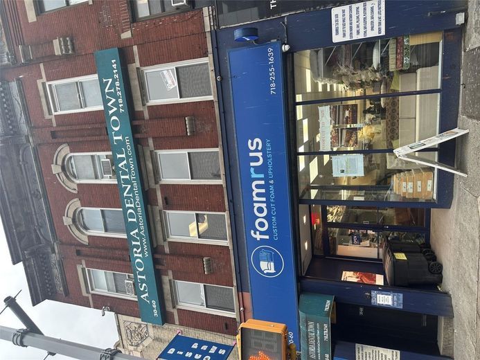 3060 Steinway Street