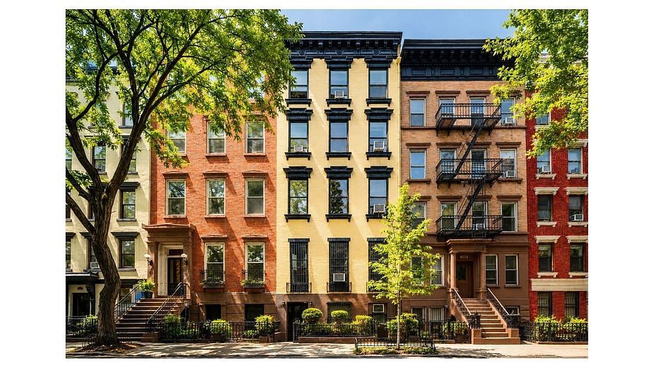 307 East 10th Street