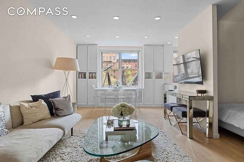 309 East 87th Street #3L