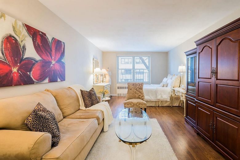 309 East 87th Street #6U