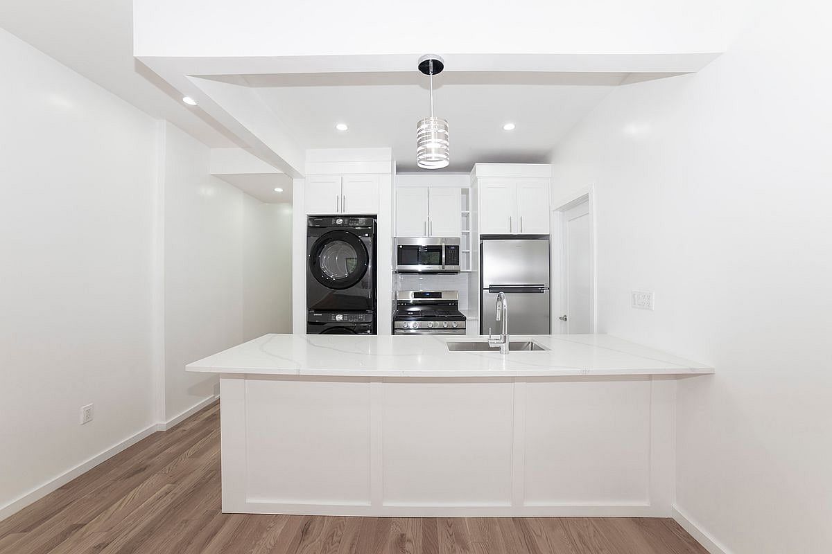 309 East Houston Street #2D