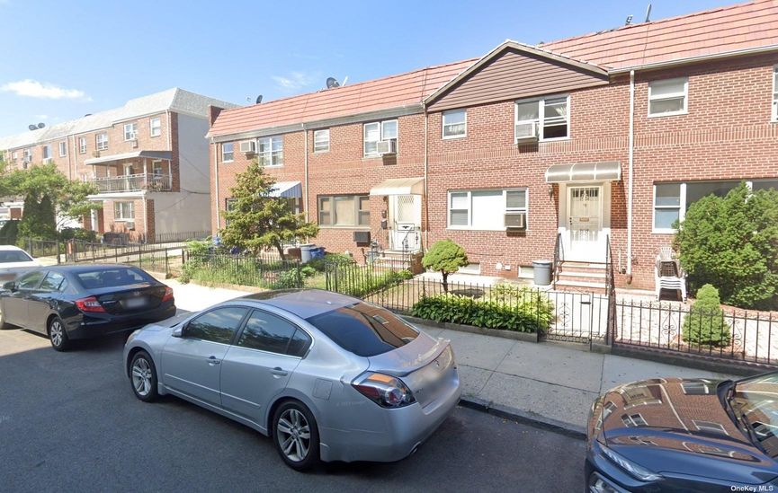 Image 1 of 1 for 31-36 48th Street in Queens, Astoria, NY, 11103