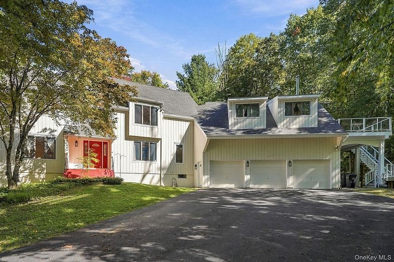 31 Dingee Road