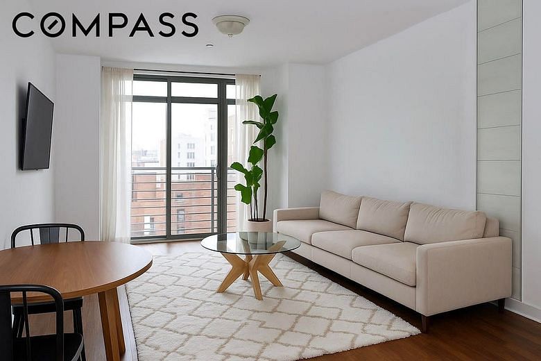 31 Monroe Street #9B