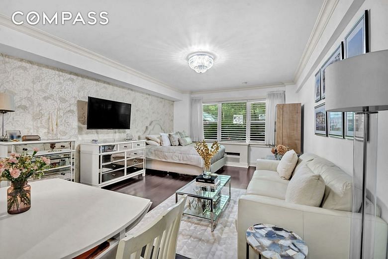 310 East 49th Street #1E