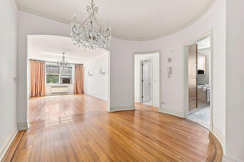 310 West 55th Street #4C