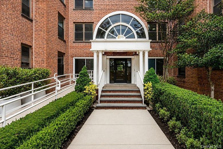 3105 Avenue V #5A