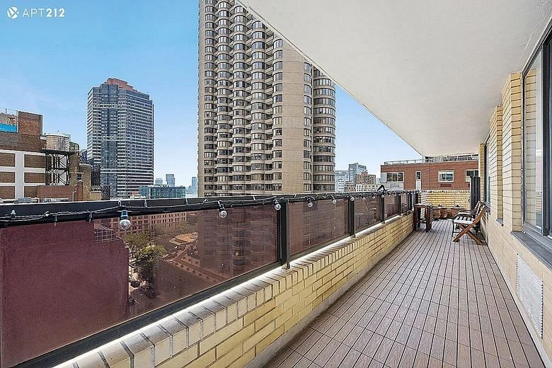 311 East 38th Street #12B
