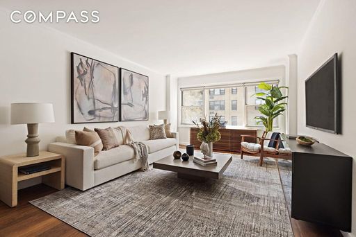 Image 1 of 8 for 311 East 71st Street #3G in Manhattan, New York, NY, 10021