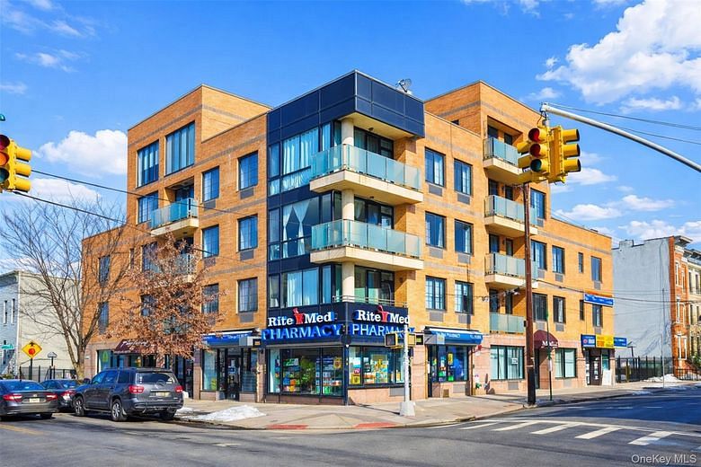 311 Saint Nicholas Avenue #3H