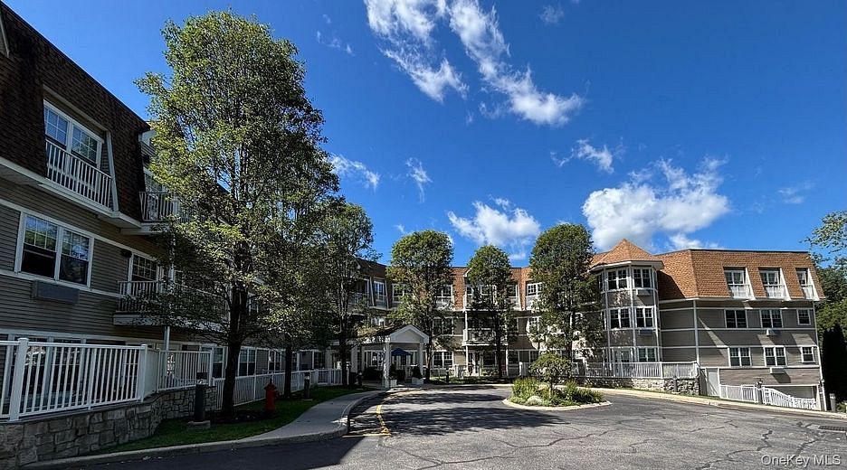 311 Sutton Drive #311
