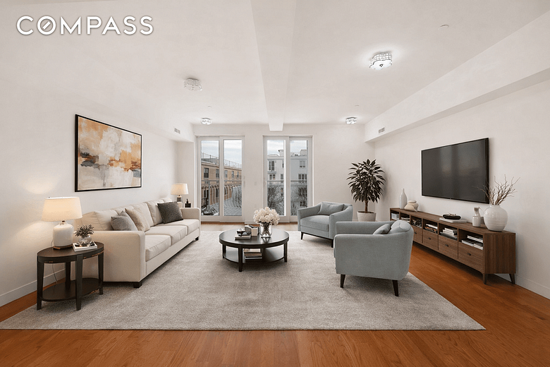 3112 Emmons avenue #206