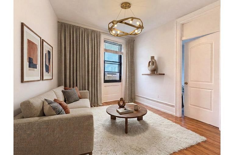 3115 Broadway #62