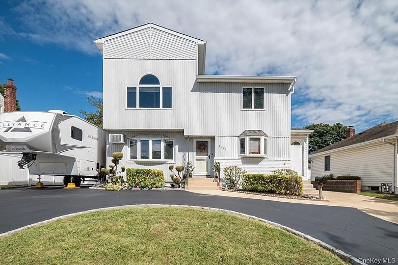 3117 Ward Lane